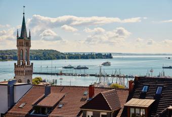 Hotel Viva Sky has Balcony rooms