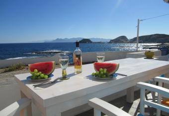 Traditional Waterfront House has Balcony rooms