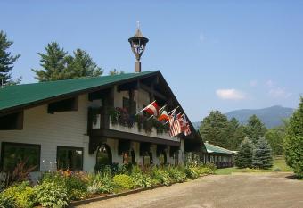 Northern Lights Lodge allows 18 year olds to book a room