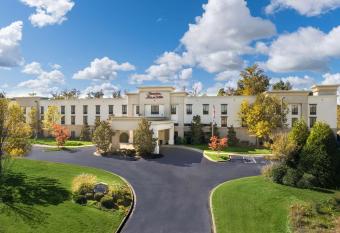 Hampton Inn & Suites Opelika-I-85-Auburn Area allows 18 year olds to book a room