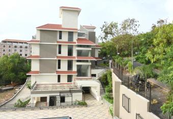 Levels Resort has Smoking/Balcony rooms