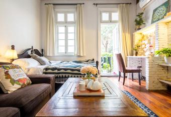 Chez moi                                   has Balcony rooms