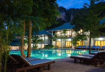 Dream Valley Resort Tonsai Beach has Balcony rooms
