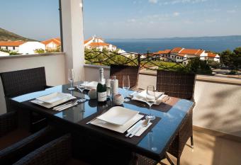 Crystal Sea - Bol - Bra   has Balcony rooms