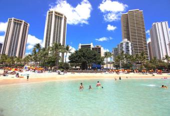 Kuhio Condo 904 has Smoking/Balcony rooms