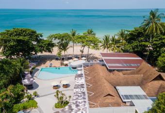 The Fair House Beach Resort & Hotel has Balcony rooms