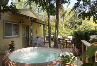 Beit Ram Sherf allows 18 year olds to book a room