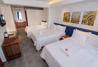 Neth Socheata Hotel allows 18 year olds to book a room