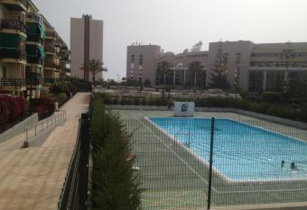 Rooms Complex  allows 18 year olds to book a room