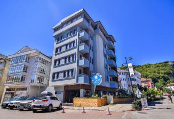 Seymen Hotel has Smoking rooms