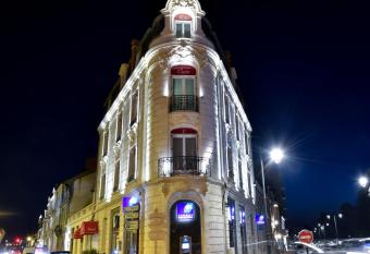   lys  e H  tel has Balcony rooms