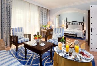 Seaside Grand Hotel Residencia - Gran Lujo has Balcony rooms