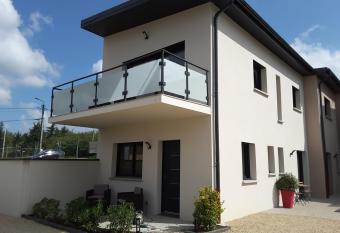 Villa vi Lyon Est Chambres d H  tes has Balcony rooms