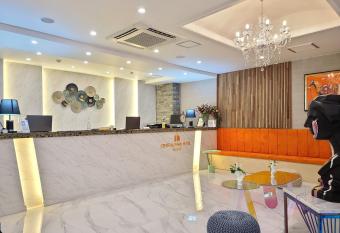 Central Park Hotel Busan allows 18 year olds to book a room