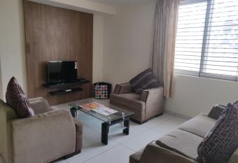 Suvarna Compact has Smoking rooms