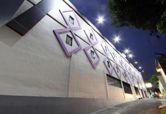 D Paragon Bukit Sari allows 18 year olds to book a room