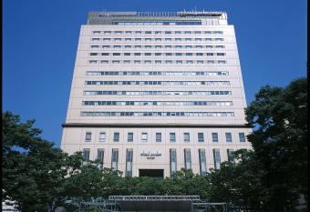 Mitsui Garden Hotel Chiba has Smoking rooms