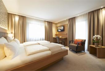 Hotel Hanauerhof allows 18 year olds to book a room