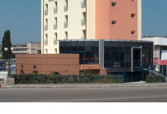 Hotel Beta allows 18 year olds to book a room