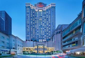 Crowne Plaza Chengdu City Center, an IHG Hotel has Smoking rooms