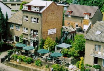 Pension Auberge de Dael has Balcony rooms