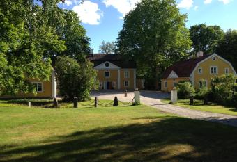 Forsa G  rd Attic has Balcony rooms