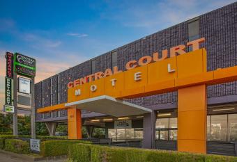 Central Court Motel Warrnambool allows 18 year olds to book a room