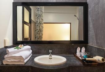 Amber Angkor Villa Hotel & Spa has Balcony rooms