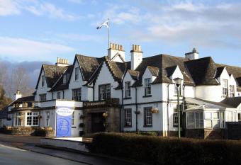 Buchanan Arms Hotel & Leisure Club allows 18 year olds to book a room