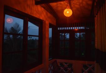 City View 23 allows 18 year olds to book a room