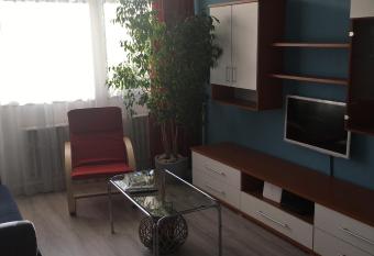 M  ln  s Macska Apartman has Balcony rooms
