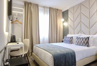 Patria Hotel has Balcony rooms