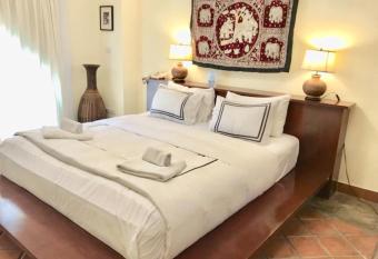 Nirvana Boutique Suites has Balcony rooms