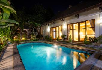 Dura Villas Canggu Bali allows 18 year olds to book a room