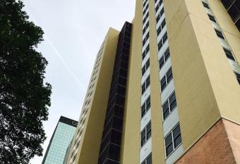 Downtown Condo with a View Sleeps 4 5D has Balcony rooms