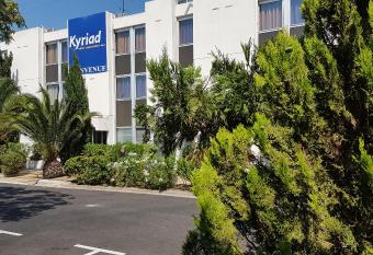 Kyriad Martigues Sud allows 18 year olds to book a room