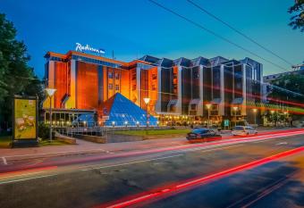 Radisson Blu Ridzene Hotel, Riga allows 18 year olds to book a room