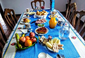 Casa Vale do Rio Ovil has Balcony rooms