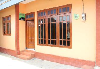 Dinotiyo Homestay has Balcony rooms