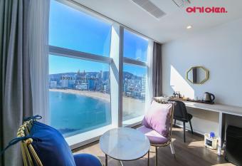 Gwangalli Hotel primavera in Busan has Balcony rooms