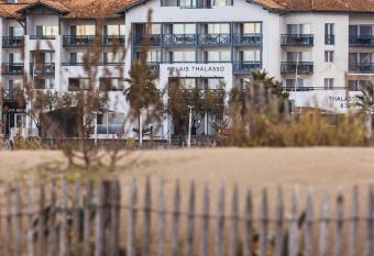 Hotel & Spa 4* Serge Blanco has Balcony rooms