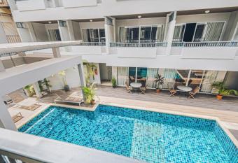 Chateau Dale Boutique Resort Spa Villas has Balcony rooms