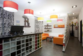 JC Rooms Santa Ana allows 18 year olds to book a room