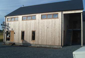 B&B Willow Springs Way Station allows 18 year olds to book a room