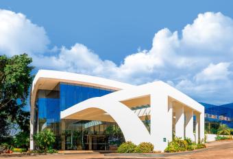 Hotel Casino Acaray allows 18 year olds to book a room