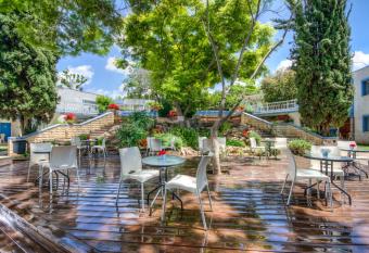 Travel Hotel Gesher Haziv has Balcony rooms