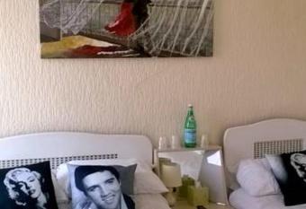 The Albert Hotel allows 18 year olds to book a room