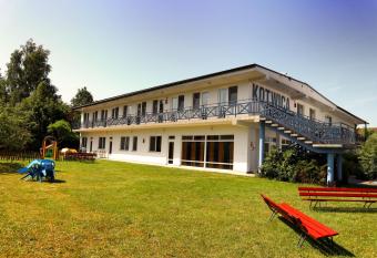 OW Kotwica Mrzezyno has Balcony rooms