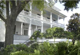The Verandas has Balcony rooms