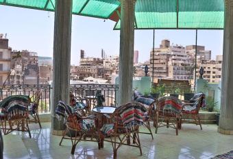 Cecilia Hostel has Balcony rooms